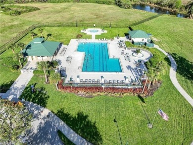 Spacious and updated 2/2 floor plan with private interior on Gateway Golf and Country Club in Florida - for sale on GolfHomes.com, golf home, golf lot