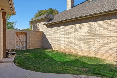 AN OPPORTUNITY to own a Beautiful Garden Home in LaPaloma Golf on La Paloma Golf Club in Texas - for sale on GolfHomes.com, golf home, golf lot