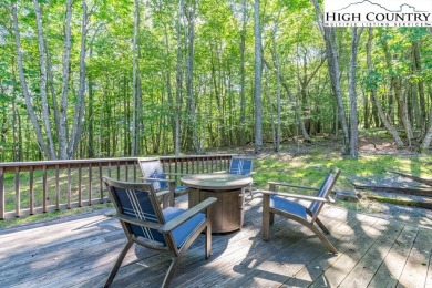 Charming, serene mountain home on Beech mountain with a LEVEL on Beech Mountain Club in North Carolina - for sale on GolfHomes.com, golf home, golf lot