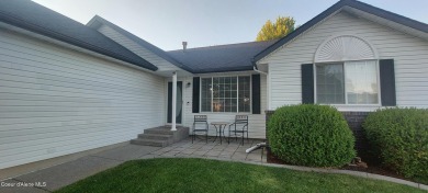Immaculate and beautifully updated rancher on a large lot on Prairie Falls Golf Club in Idaho - for sale on GolfHomes.com, golf home, golf lot