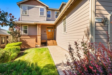 Stunning Forest Ridge Townhome on the Ridge Golf Course in Eagle on Eagle Crest Golf Resort - Ridge Course in Oregon - for sale on GolfHomes.com, golf home, golf lot