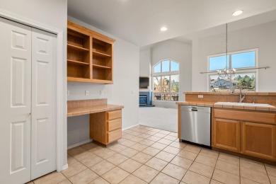 Stunning Forest Ridge Townhome on the Ridge Golf Course in Eagle on Eagle Crest Golf Resort - Ridge Course in Oregon - for sale on GolfHomes.com, golf home, golf lot