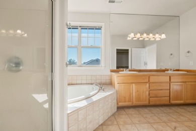 Stunning Forest Ridge Townhome on the Ridge Golf Course in Eagle on Eagle Crest Golf Resort - Ridge Course in Oregon - for sale on GolfHomes.com, golf home, golf lot