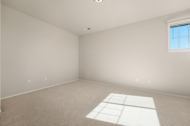 Stunning Forest Ridge Townhome on the Ridge Golf Course in Eagle on Eagle Crest Golf Resort - Ridge Course in Oregon - for sale on GolfHomes.com, golf home, golf lot