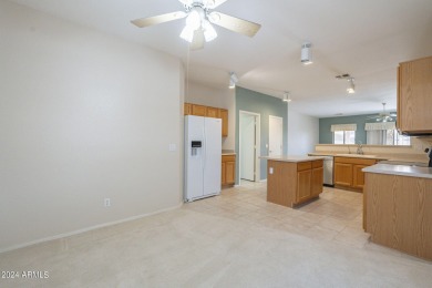 Excellent value for the this two bedroom with den. Split floor on Springfield Golf Resort in Arizona - for sale on GolfHomes.com, golf home, golf lot