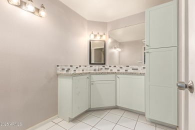 Welcome to this beautifully updated Gemini/Twin home in the on PalmBrook Country Club in Arizona - for sale on GolfHomes.com, golf home, golf lot