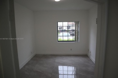 First-floor 3BR/2BA condo w/ new AC  roof in Las Verdes at Grand on Grand Palms Hotel and Golf Resort in Florida - for sale on GolfHomes.com, golf home, golf lot