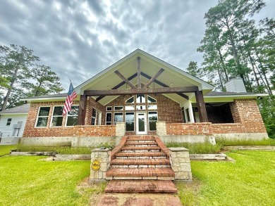 Stunning 2,675 sf 3BR or 4BR/2.5BA Golf Course Paradise! Wake up on Rayburn Country Club in Texas - for sale on GolfHomes.com, golf home, golf lot