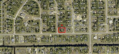 Excellent opportunity in an area with new construction homes on Mirror Lakes Golf Club in Florida - for sale on GolfHomes.com, golf home, golf lot