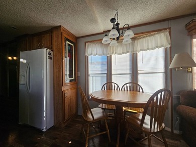 Big Bang for the Buck! This charming 1 bedroom, 1.25 bathroom on Viewpoint Golf Resort in Arizona - for sale on GolfHomes.com, golf home, golf lot