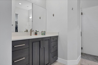 This home in the highly sought after SunRiver Villas is on Sunriver Golf Club in Utah - for sale on GolfHomes.com, golf home, golf lot