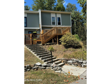 Nice home in the heart of the Smokies. Private End Unit. Great on Laurel Valley Golf Course in Tennessee - for sale on GolfHomes.com, golf home, golf lot