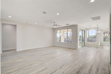 REMODELED AND MODERN, MOVE-IN READY, FABULOUS LOCATION WITH on Siena Golf Club in Nevada - for sale on GolfHomes.com, golf home, golf lot