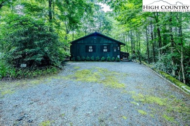 Cute Year Round Mountain Cabin.  Open floor plan with fantastic on Land Harbor Golf Course in North Carolina - for sale on GolfHomes.com, golf home, golf lot
