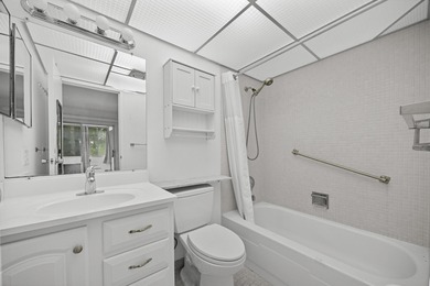 Enjoy comfort and convenience in this well-maintained 1 bed, 1 on Kings Point Golf - Executive in Florida - for sale on GolfHomes.com, golf home, golf lot