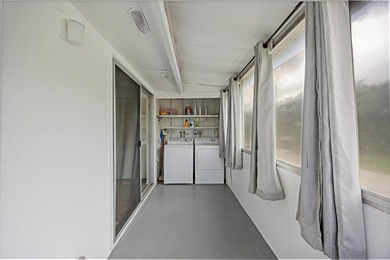 Enjoy comfort and convenience in this well-maintained 1 bed, 1 on Kings Point Golf - Executive in Florida - for sale on GolfHomes.com, golf home, golf lot