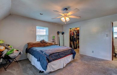 Welcome to this spacious 3 bedroom, 3 full bath home in the on Foxwood Golf Club in Arkansas - for sale on GolfHomes.com, golf home, golf lot