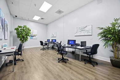 Enjoy comfort and convenience in this well-maintained 1 bed, 1 on Kings Point Golf - Executive in Florida - for sale on GolfHomes.com, golf home, golf lot