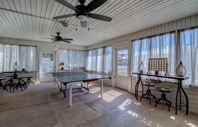 Welcome to this spacious 3 bedroom, 3 full bath home in the on Foxwood Golf Club in Arkansas - for sale on GolfHomes.com, golf home, golf lot