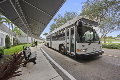 Enjoy comfort and convenience in this well-maintained 1 bed, 1 on Kings Point Golf - Executive in Florida - for sale on GolfHomes.com, golf home, golf lot