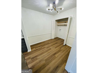 NEWLY RENOVATED TOWNHOUSE - A MUST SEE! Step into this inviting on Cross Creek Golf Course in Georgia - for sale on GolfHomes.com, golf home, golf lot