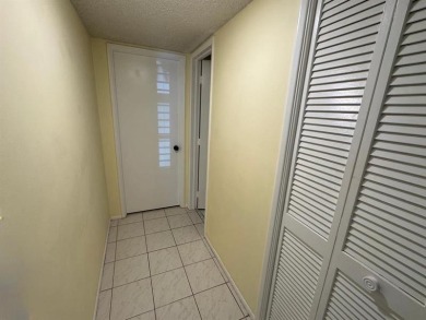 Exceptional opportunity to acquire a spacious 3-bedroom on Oaks Country Club in Florida - for sale on GolfHomes.com, golf home, golf lot