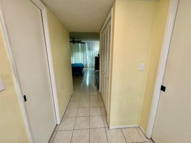 Exceptional opportunity to acquire a spacious 3-bedroom on Oaks Country Club in Florida - for sale on GolfHomes.com, golf home, golf lot