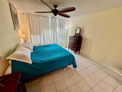Exceptional opportunity to acquire a spacious 3-bedroom on Oaks Country Club in Florida - for sale on GolfHomes.com, golf home, golf lot