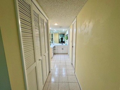 Exceptional opportunity to acquire a spacious 3-bedroom on Oaks Country Club in Florida - for sale on GolfHomes.com, golf home, golf lot