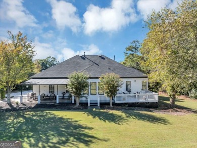 Immaculate 4-bedroom, 3-bath ranch in the highly sought-after on Eagles Landing Country Club in Georgia - for sale on GolfHomes.com, golf home, golf lot