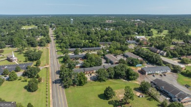 The Weeks Group is pleased to offer Country Club Apartments, a on Southwestern Golf Links in Georgia - for sale on GolfHomes.com, golf home, golf lot