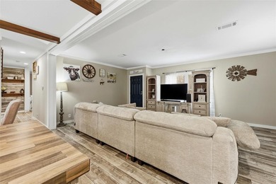 Welcome to your slice of country comfort NEAR the LAKE in the on Pinnacle Golf and Boat Club in Texas - for sale on GolfHomes.com, golf home, golf lot