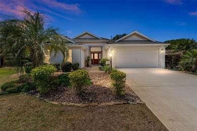 Under contract-accepting backup offers. FANTASTIC OPPORTUNITY to on Glenview Championship Golf and Country Club in Florida - for sale on GolfHomes.com, golf home, golf lot