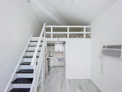 Turnkey Dunedin Triplex - Located in the beloved Dunedin Golf on The Dunedin Country Club in Florida - for sale on GolfHomes.com, golf home, golf lot