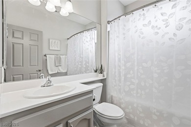 Welcome to this move in ready beautifully updated 2 bedroom , 2 on Desert Willow Golf Course in Nevada - for sale on GolfHomes.com, golf home, golf lot