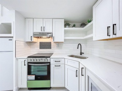 Turnkey Dunedin Triplex - Located in the beloved Dunedin Golf on The Dunedin Country Club in Florida - for sale on GolfHomes.com, golf home, golf lot