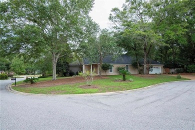 Well Maintained single level home on wooded lot in on Rock Creek Golf Club in Alabama - for sale on GolfHomes.com, golf home, golf lot