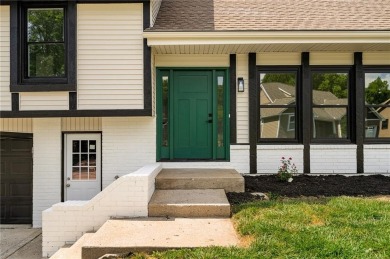 Looking for a better-than-brand-new home? This fully remodeled on National Golf Club of Kansas City in Missouri - for sale on GolfHomes.com, golf home, golf lot