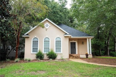 Well Maintained single level home on wooded lot in on Rock Creek Golf Club in Alabama - for sale on GolfHomes.com, golf home, golf lot