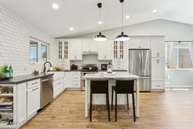 Live where everyone wants to be, in the sought-after 85254 zip on Kierland Golf Club in Arizona - for sale on GolfHomes.com, golf home, golf lot