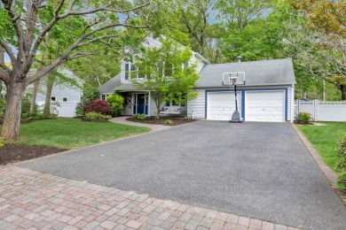 Beautifully Renovated 4-Bed, 3-Bath Home in Coram, NY - Near on Pine Ridge Golf Club in New York - for sale on GolfHomes.com, golf home, golf lot