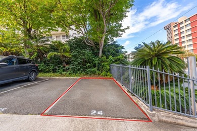 Experience convenient living in this spacious 3-bedroom condo on Honolulu Country Club in Hawaii - for sale on GolfHomes.com, golf home, golf lot