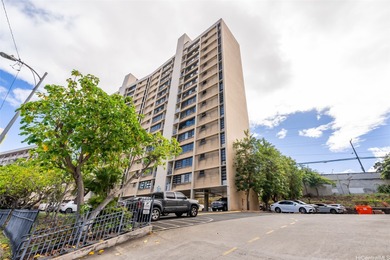 Experience convenient living in this spacious 3-bedroom condo on Honolulu Country Club in Hawaii - for sale on GolfHomes.com, golf home, golf lot