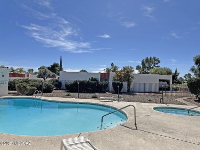 Spacious 2 bedroom / 2 bathroom Townhome in highly desirable on Dorado Country Club in Arizona - for sale on GolfHomes.com, golf home, golf lot