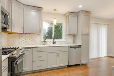 Beautifully renovated from top to bottom, this move-in-ready on Apple Orchard Golf Course in Illinois - for sale on GolfHomes.com, golf home, golf lot