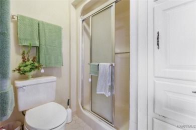 ARROWHEAD BEAUTY with 4 bedrooms, 2.5 baths and Golf Course on Arrowhead Country Club in Alabama - for sale on GolfHomes.com, golf home, golf lot