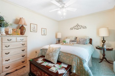 ARROWHEAD BEAUTY with 4 bedrooms, 2.5 baths and Golf Course on Arrowhead Country Club in Alabama - for sale on GolfHomes.com, golf home, golf lot