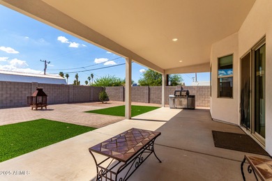 Feel right at home in this beautifully maintained 3-bedroom on Arizona City Golf Club in Arizona - for sale on GolfHomes.com, golf home, golf lot