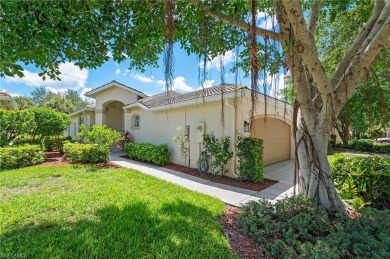 Lowest priced villa in Heritage Greens! WATERFRONT! FURNISHED on Arrowhead Golf Club At Heritage Greens in Florida - for sale on GolfHomes.com, golf home, golf lot