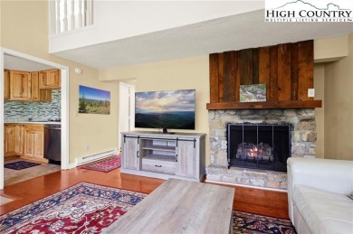 Beautifully updated 2-bedroom, 2-bath Hemlock Nob condo is on Sugar Mountain Golf Course in North Carolina - for sale on GolfHomes.com, golf home, golf lot